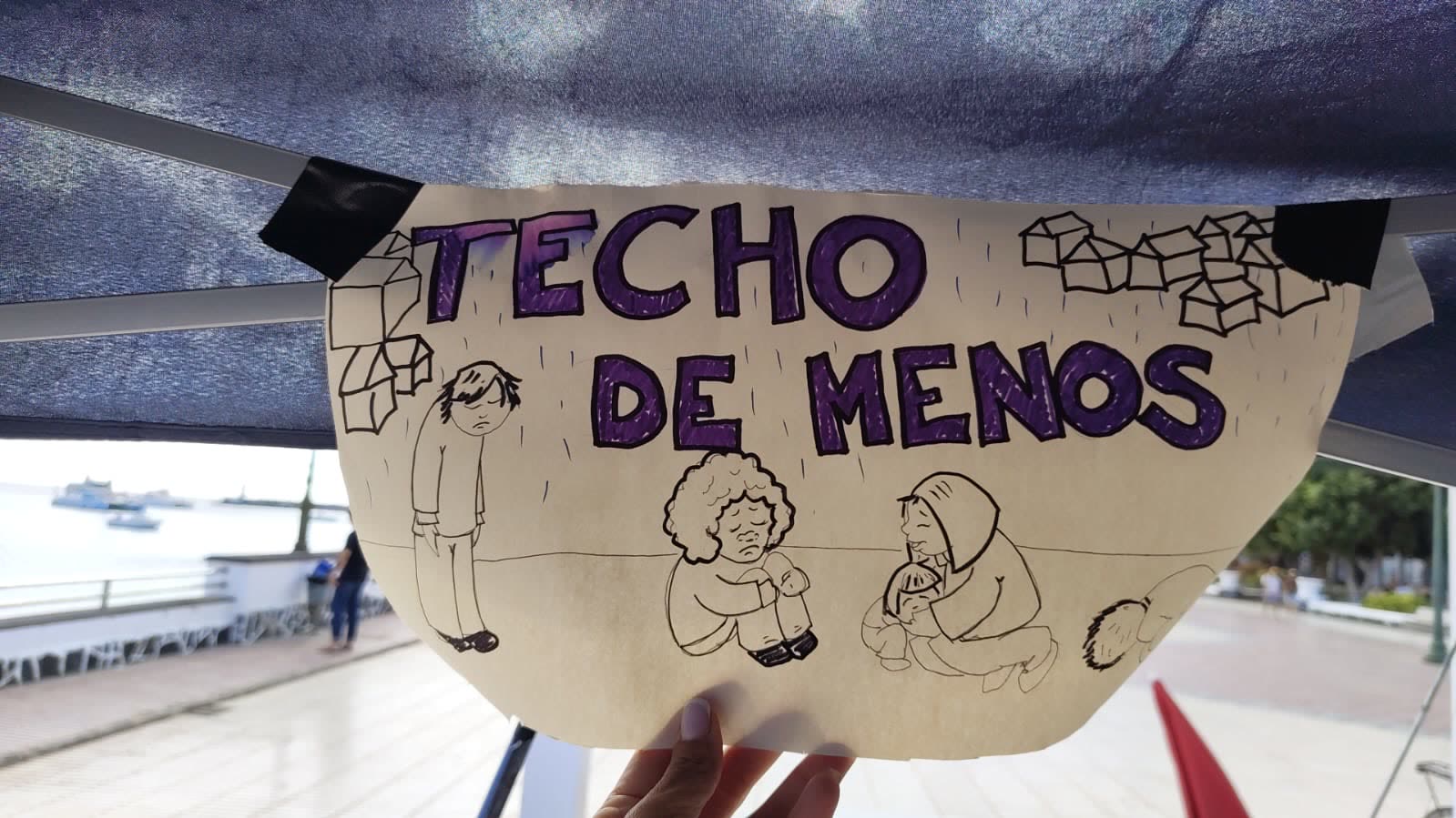 Cartel: «Techo de menos»